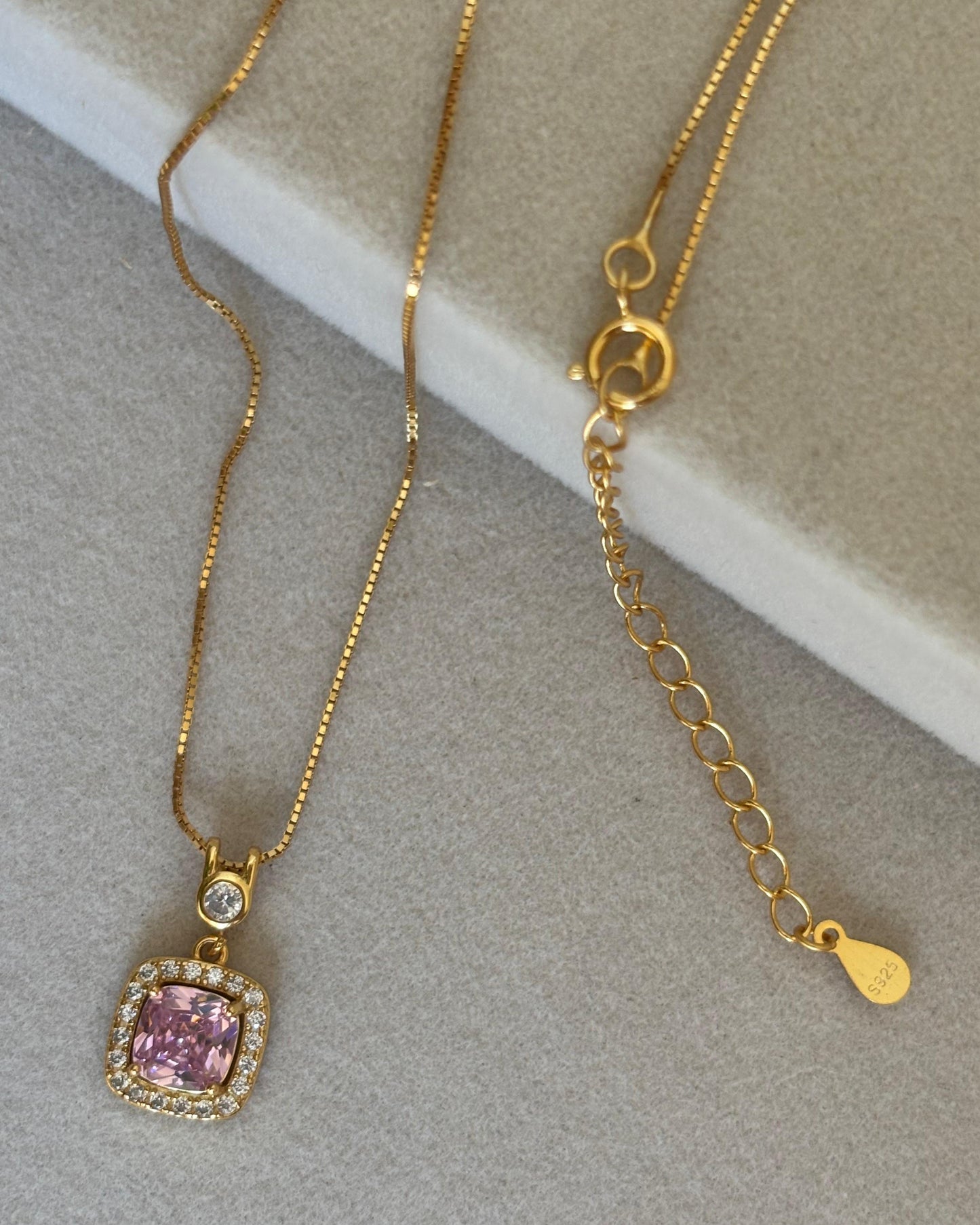Collar Leonor