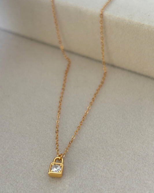 Collar Sena