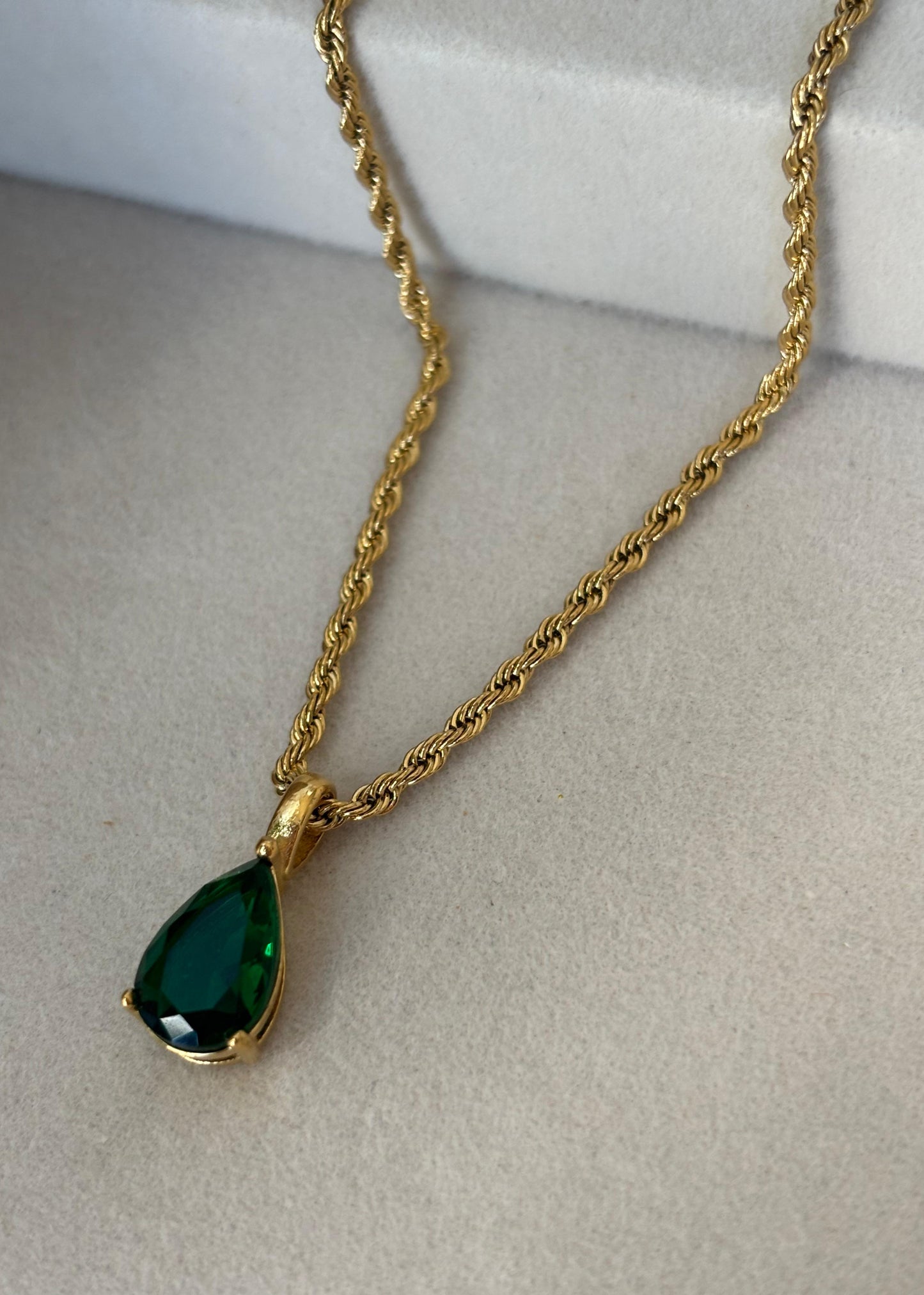 Collar Chakra Empatía