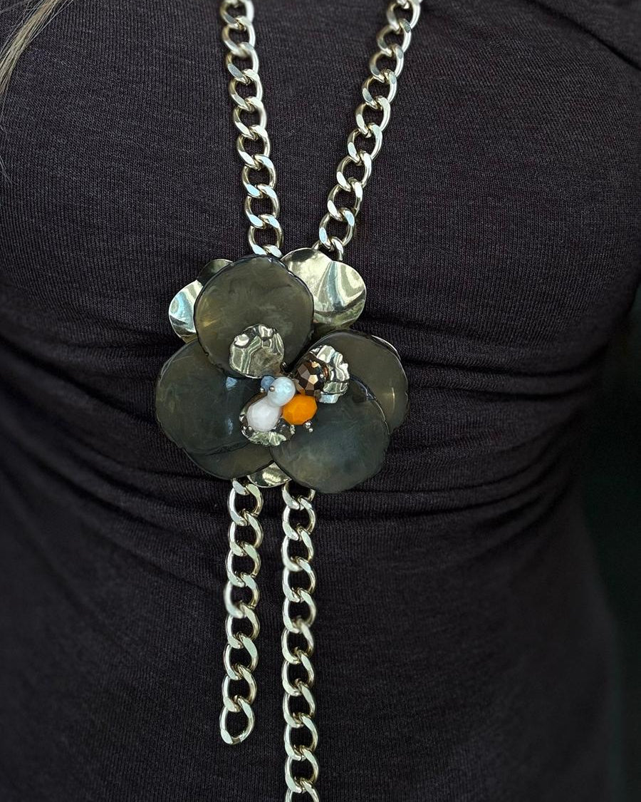 Collar Pétalo